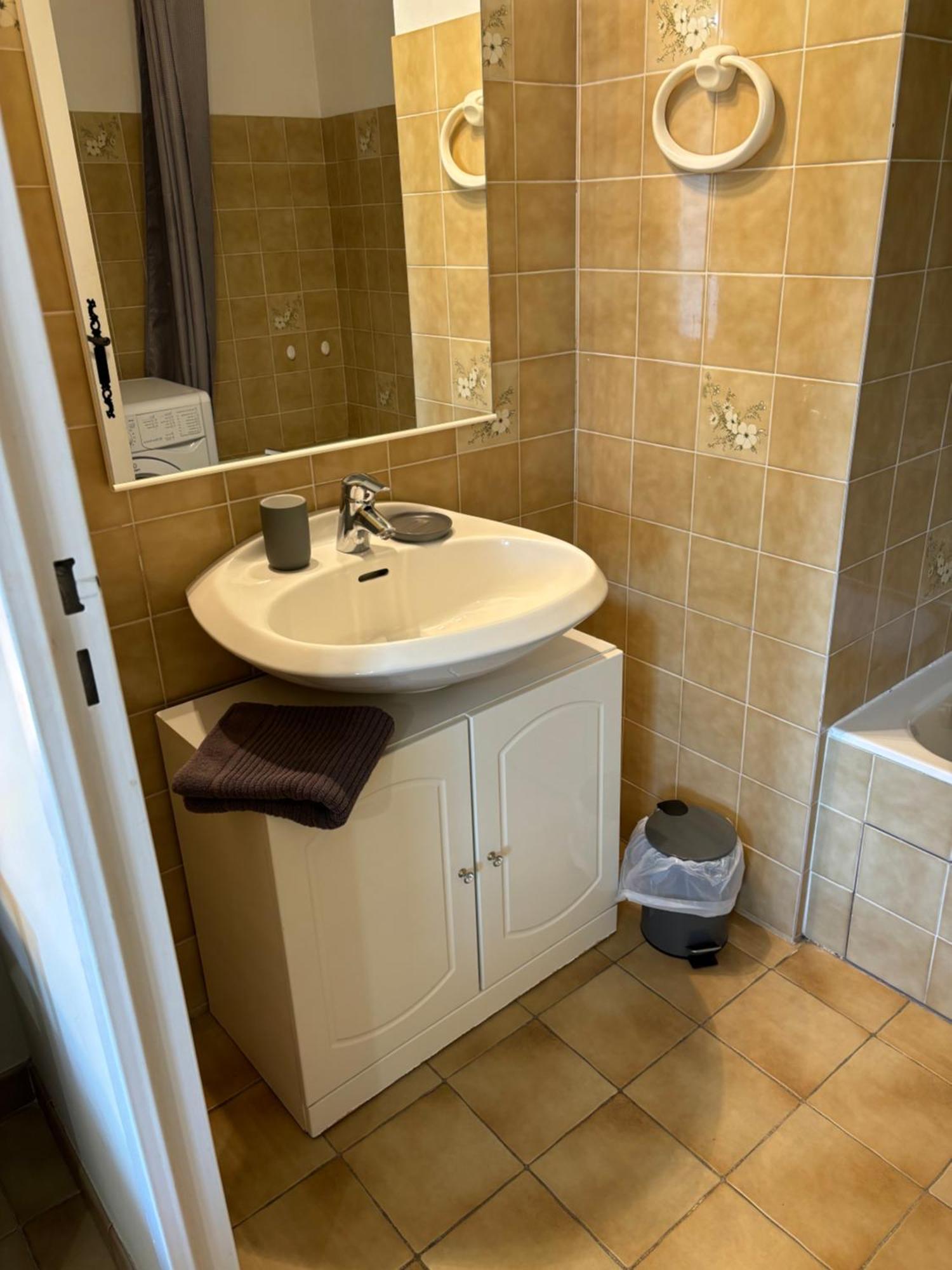 Appartement - Les Jardins De Cybele - Gréoux-les-Bains Eksteriør bilde